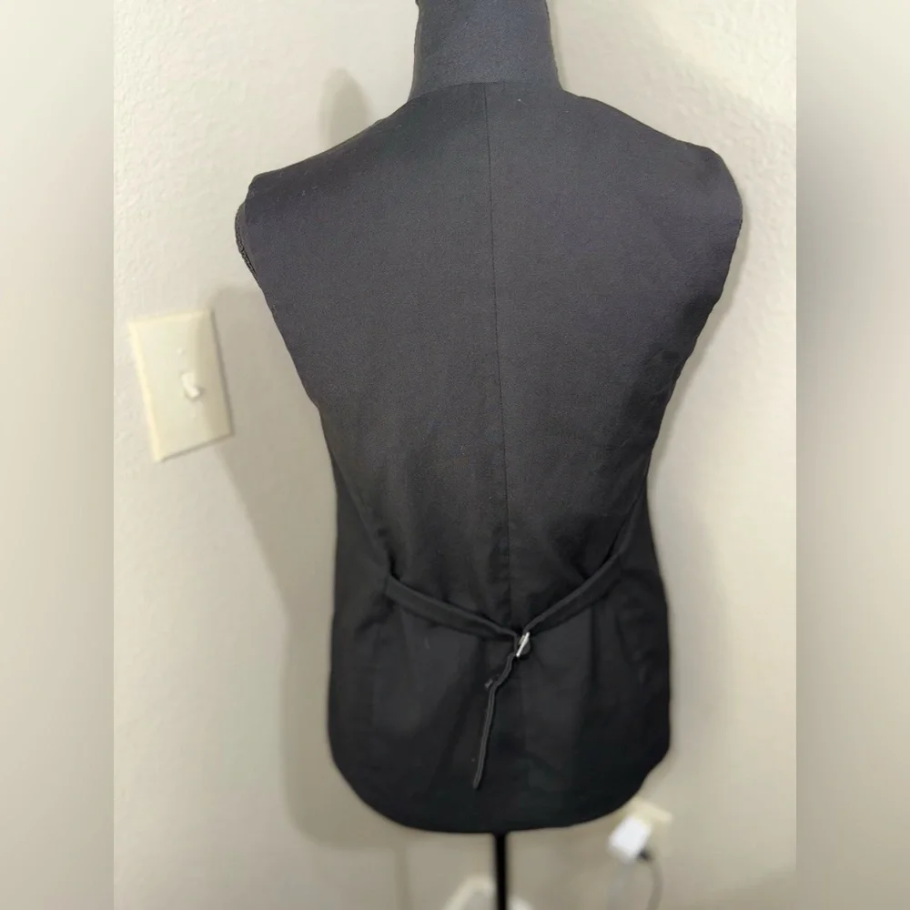 H&M sleek Black‎ Vest